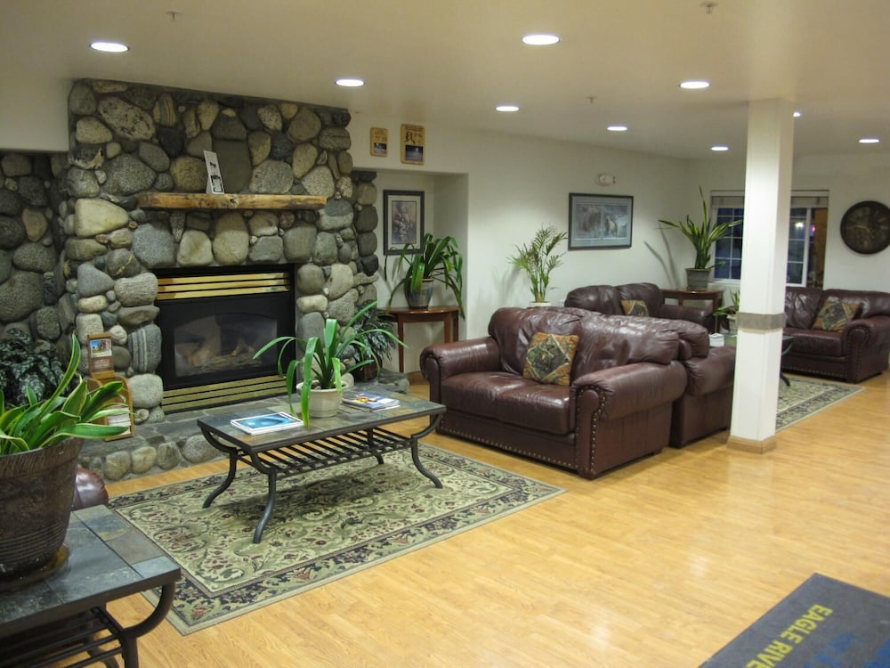 Microtel Inn & Suites By Wyndham Eagle River/Anchorage Are 15/27