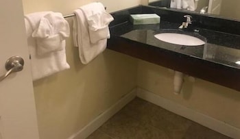 Affordable Suites Fayetteville 45/46