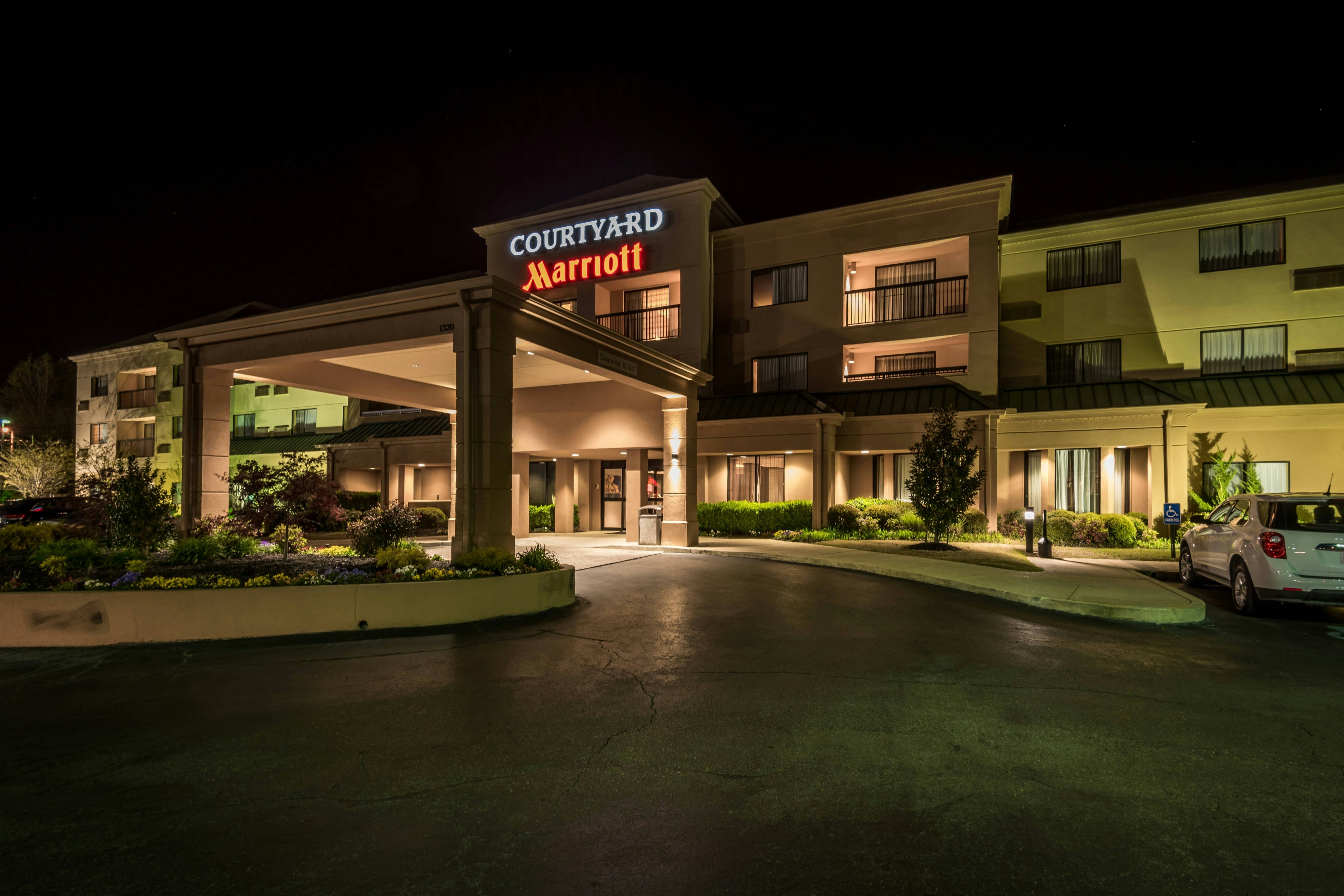 Courtyard By Marriott Tupelo 2/28