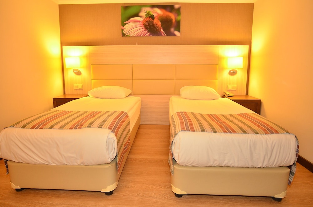SIDE PRENSES RESORT HOTEL AND SPA 25/67
