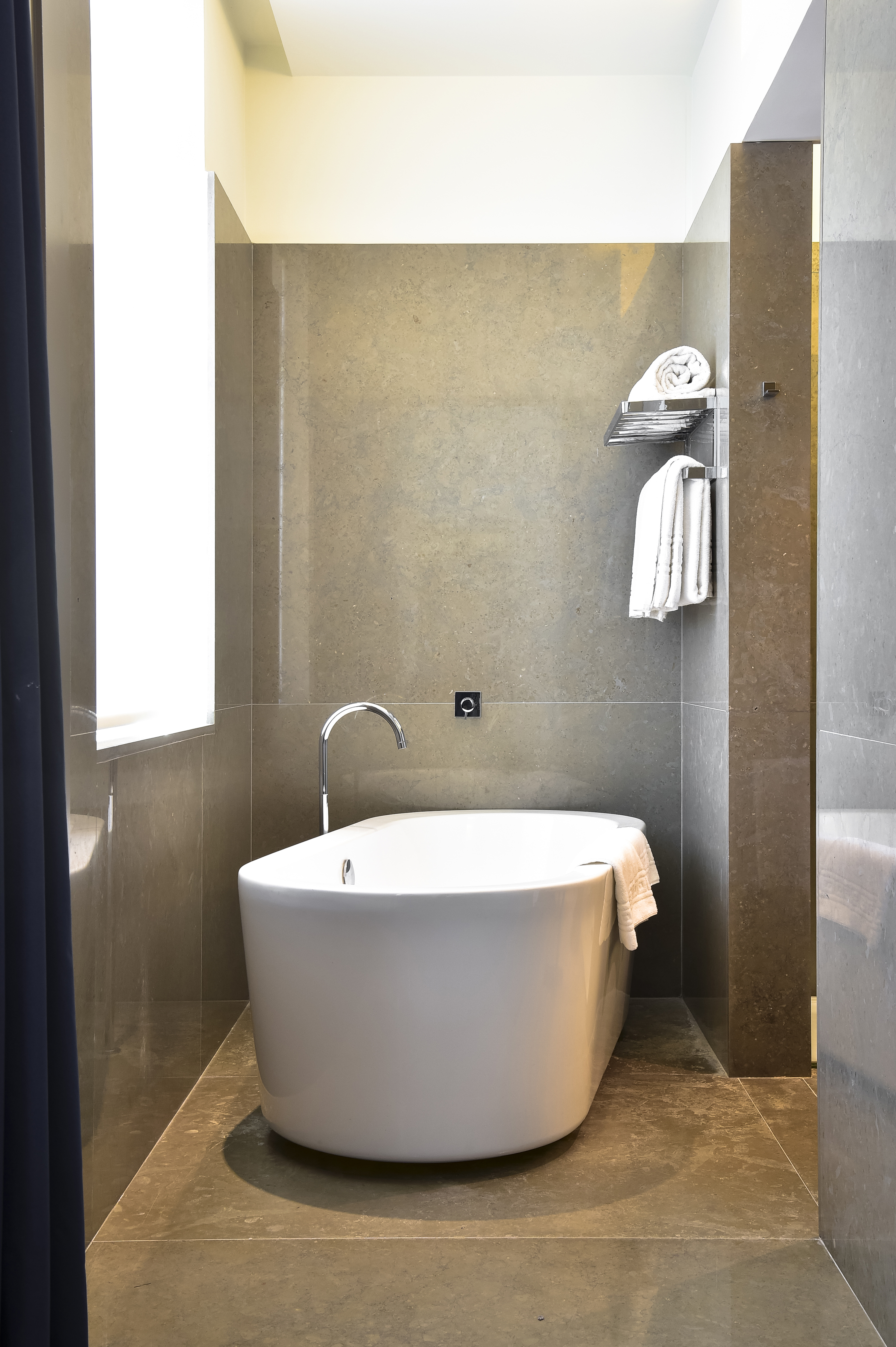 Library Suite، The Editory Artist Hotel 4/4