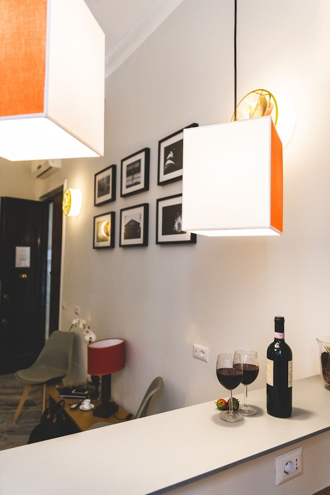 Eccelso Hotel 48/68