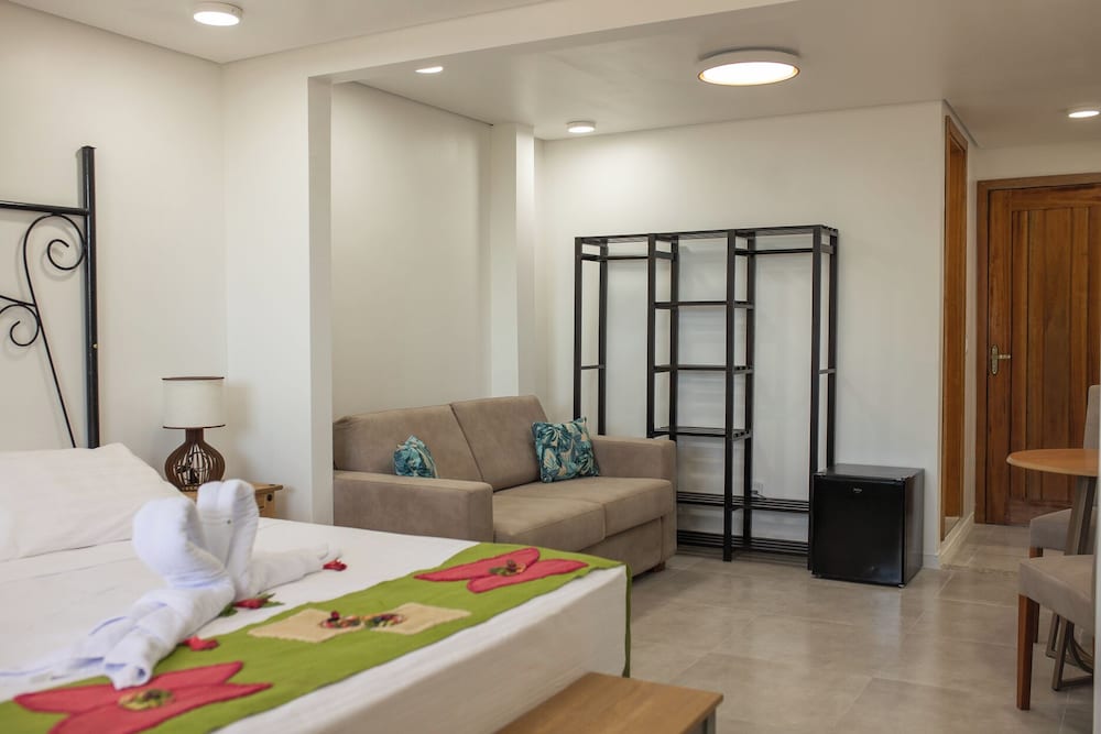 Superior, Queen Bed