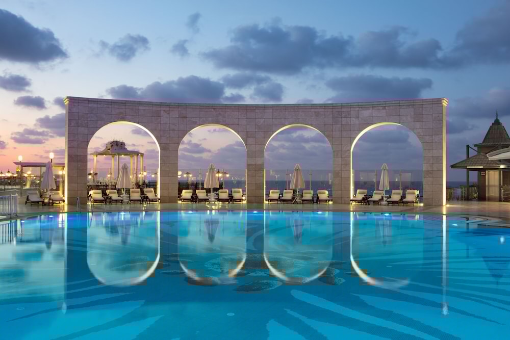 Merit Royal Premium Hotel Casino & Spa 21/36