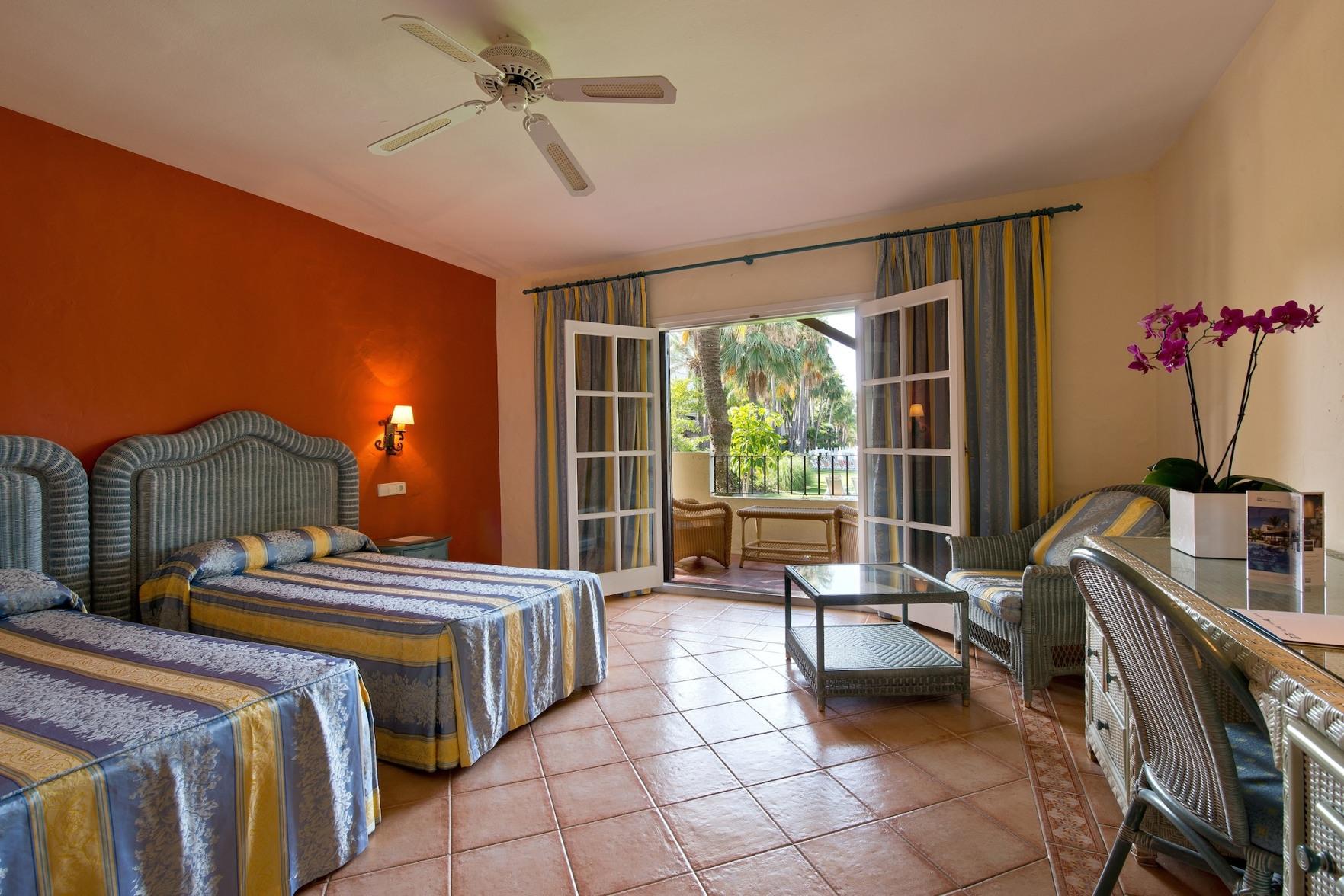 Room Standard Double Balcony