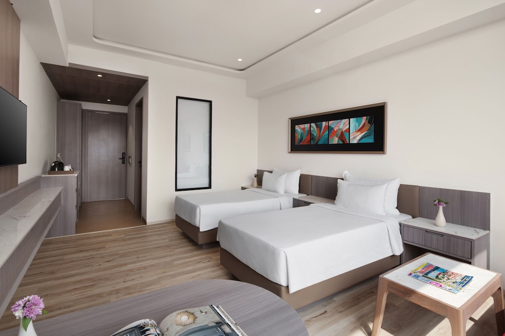 Nirali Resorts 6/45