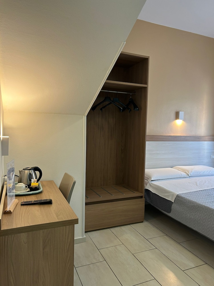 Milan Hostel 21/35
