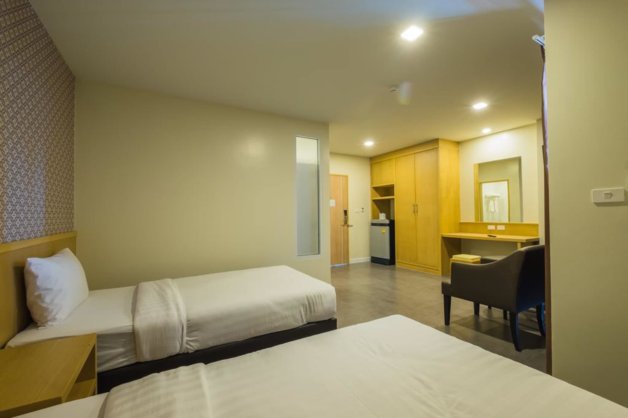 STANDARD, TWIN BEDS