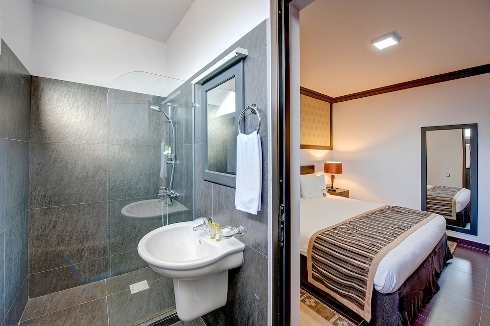 Crowne Plaza Resort Salalah 24/82