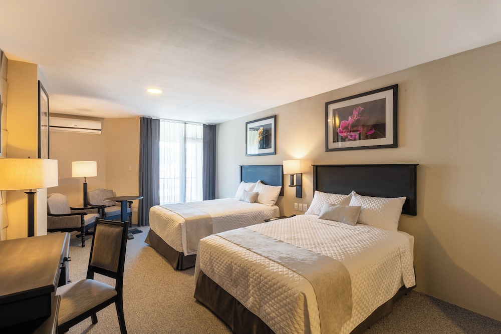 Conquistador Hotel And Conference Center 18/65