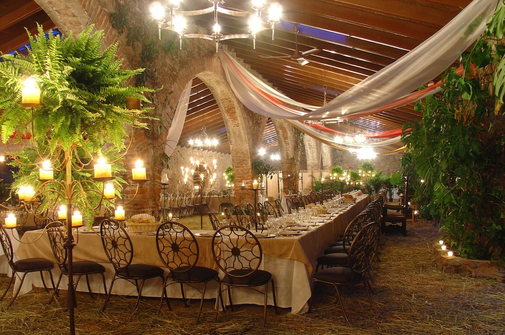 Hacienda San Gabriel de las Palmas 68/80