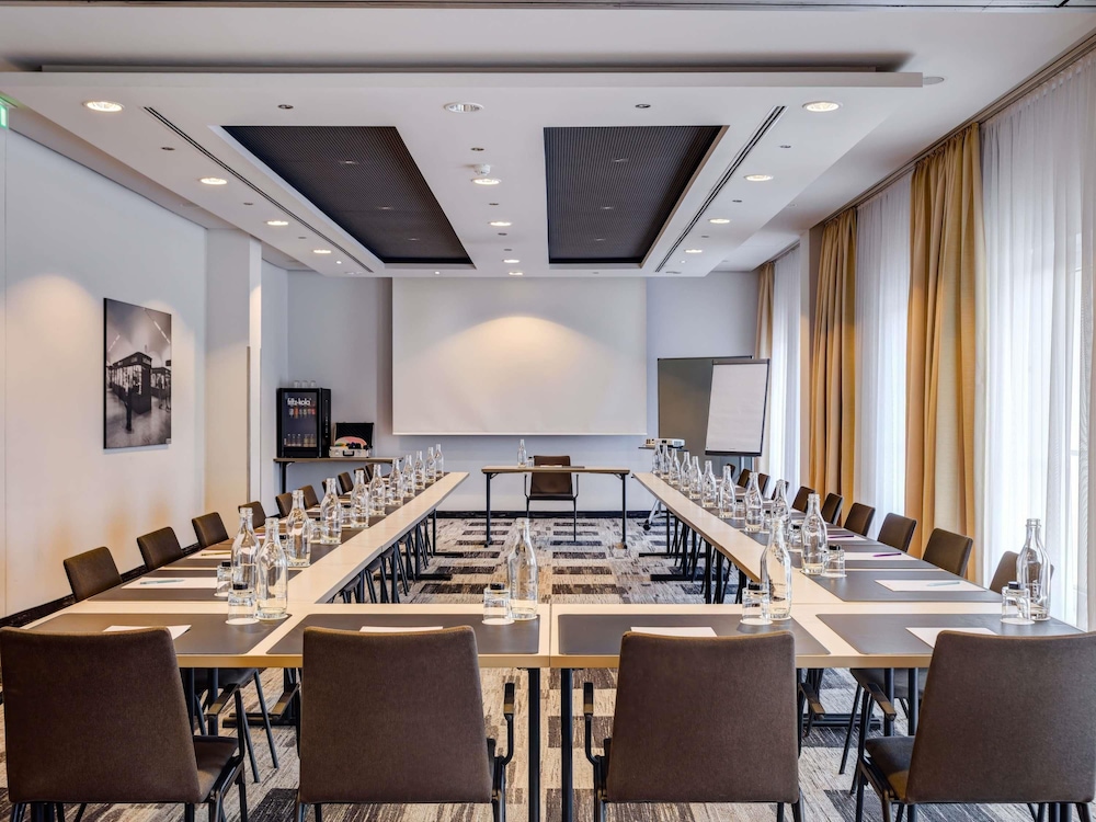 Mercure Hamburg Mitte 67/76