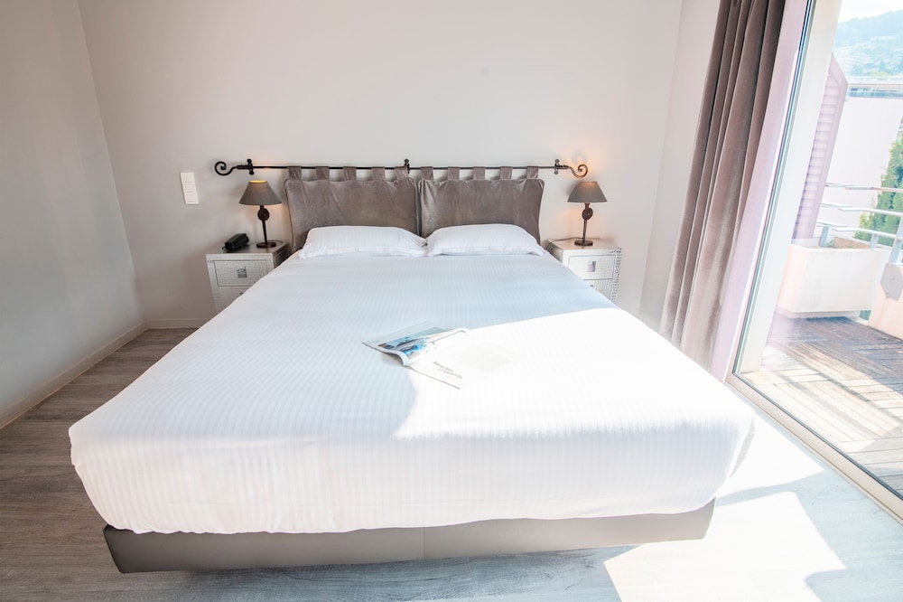 Zenitude Hotel-Residences Le Cannet 20/50