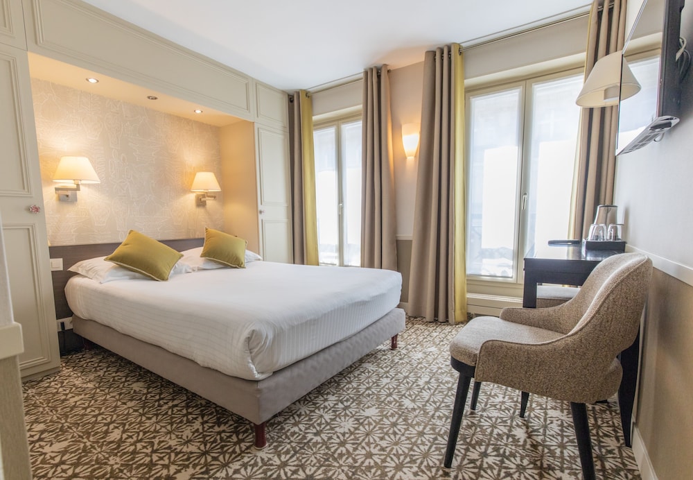 Hotel Passy Eiffel 25/67