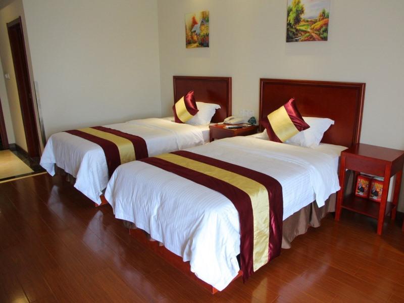 GreenTree Inn ShangHai National Convention Center XinFu Middle Road HuaZhi Road Hotel 10/27