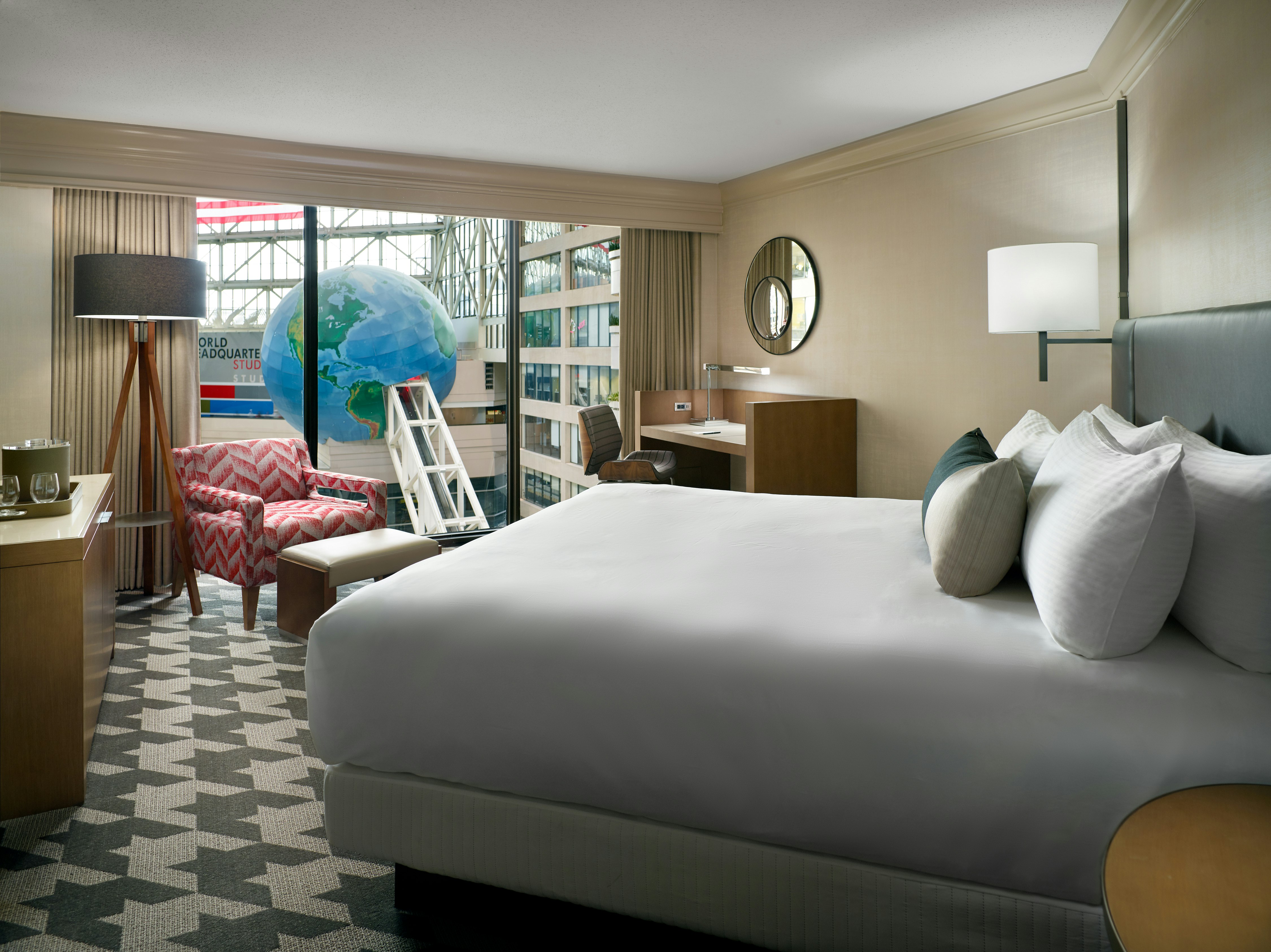 Deluxe, King Bed, Accessible