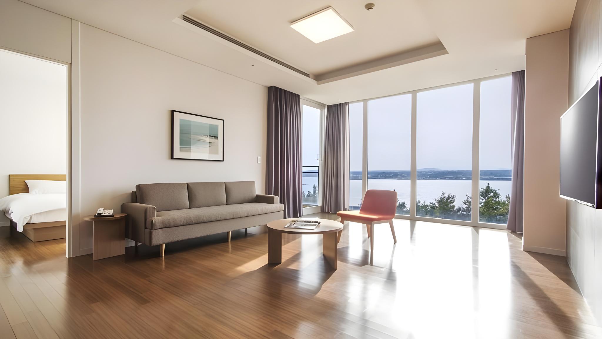 Royal, 3 Rooms, Suite, 54 Pyeong