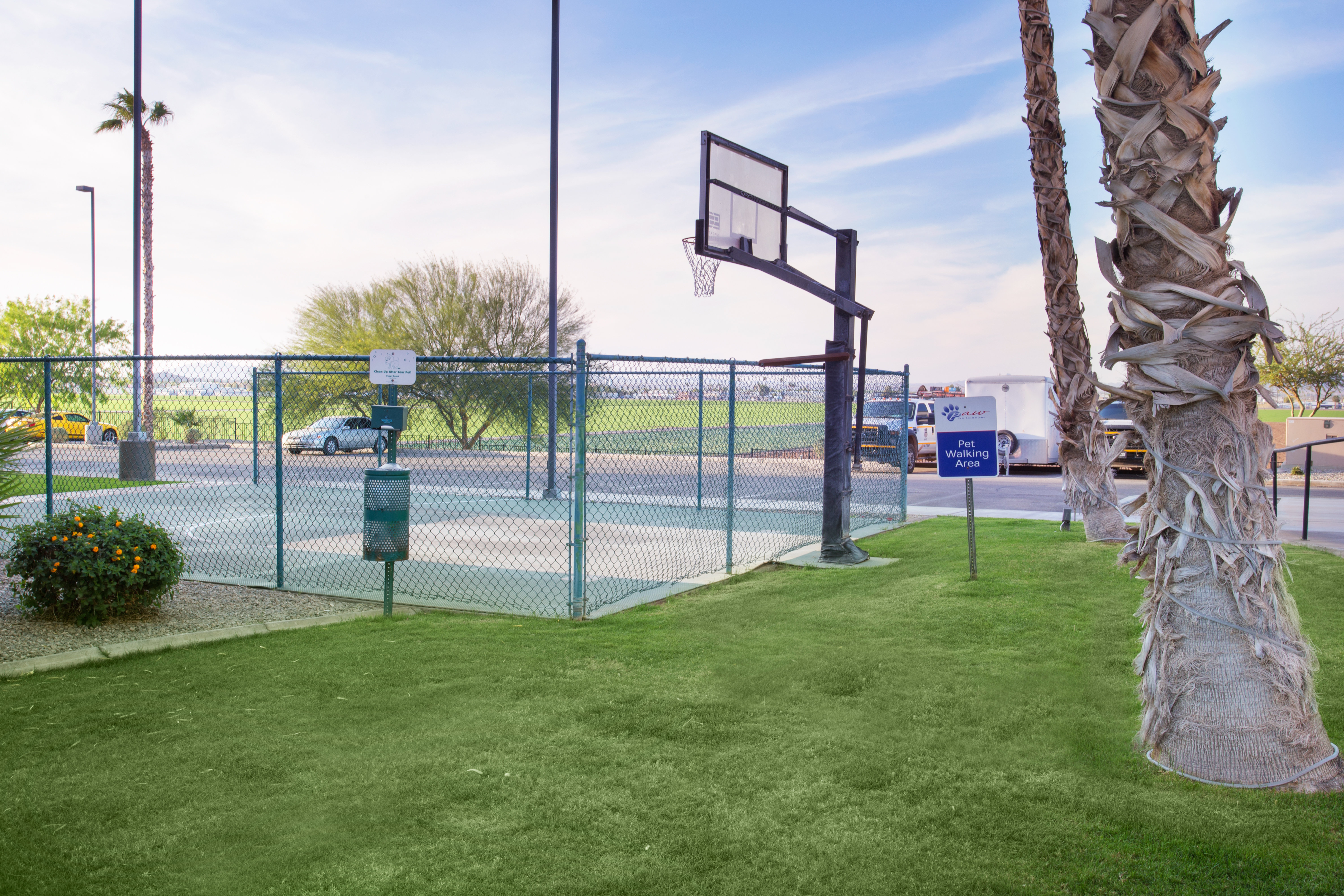 Candlewood Suites Yuma 68/73