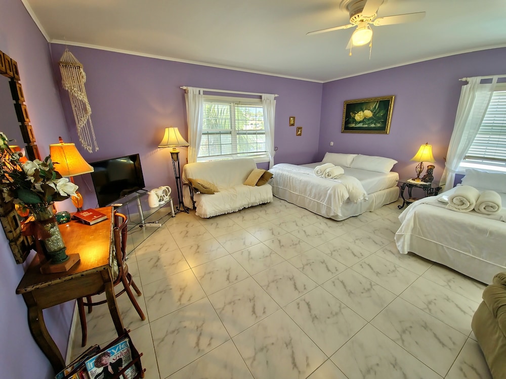Adonai Hotel Boutique Bed And Breakfast 18/93
