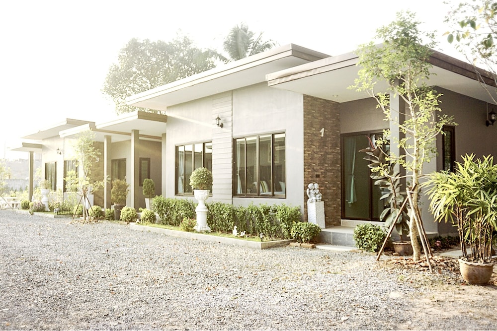 Lamer Ville Resort 9/50