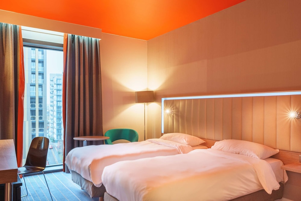 Radisson Hotel Manchester City Centre, A Verified Net Zero Hotel 39/91