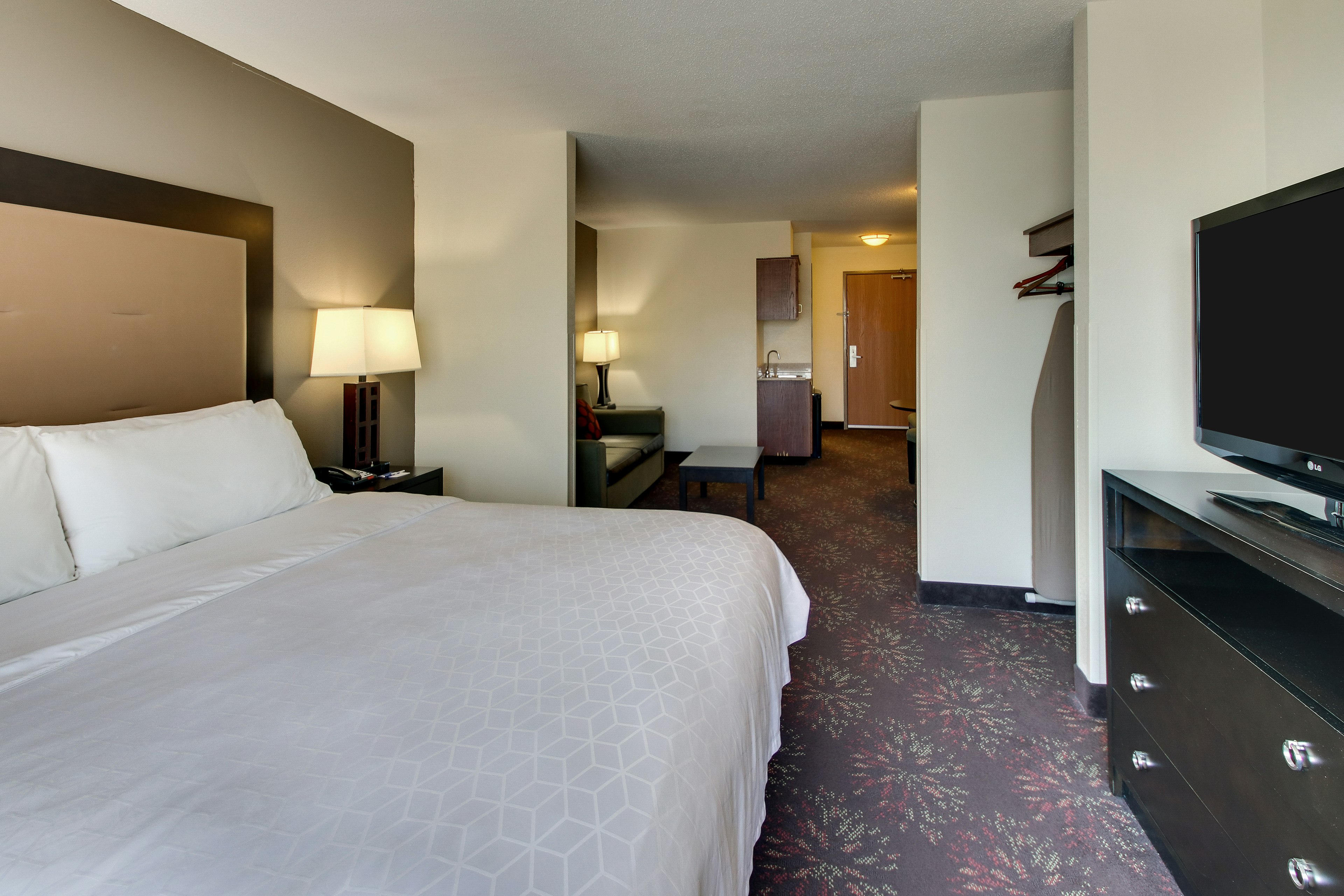Holiday Inn Express Hotel And Suites Lancaster Lititz 24/73