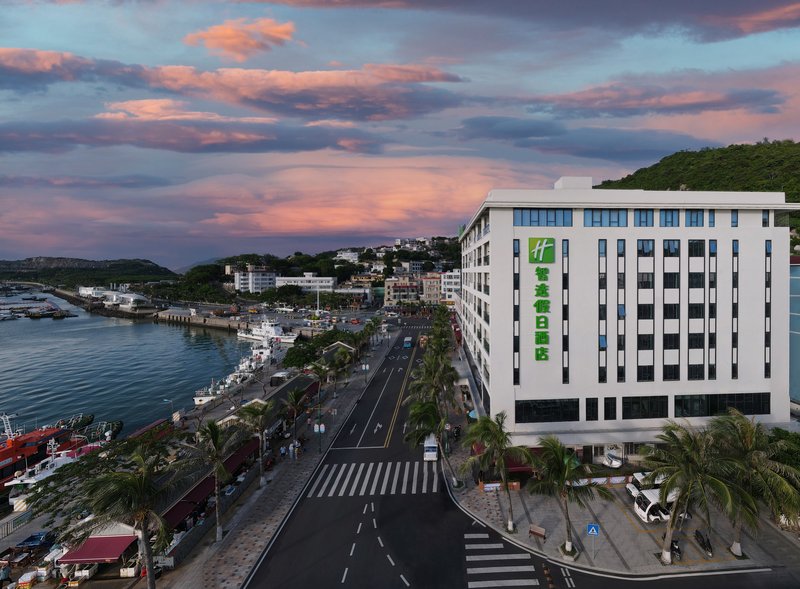 Holiday Inn Express Zhuhai Guishan Island 3/55