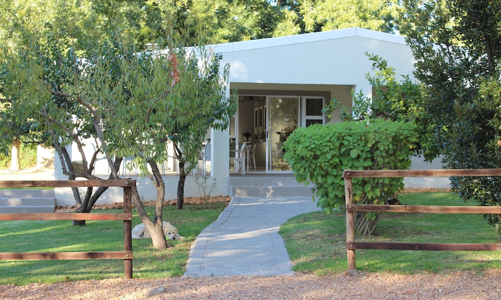 Paarl Nuwerus Lodge 27/36