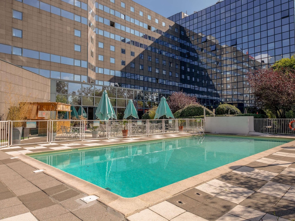 Novotel Marne la Vallee Noisy le Grand 74/75