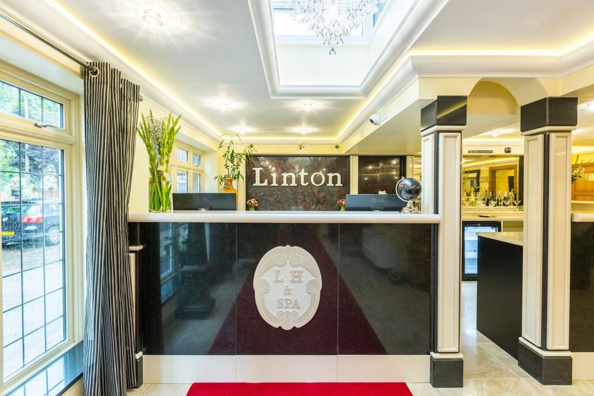 Linton Hotel 3/53