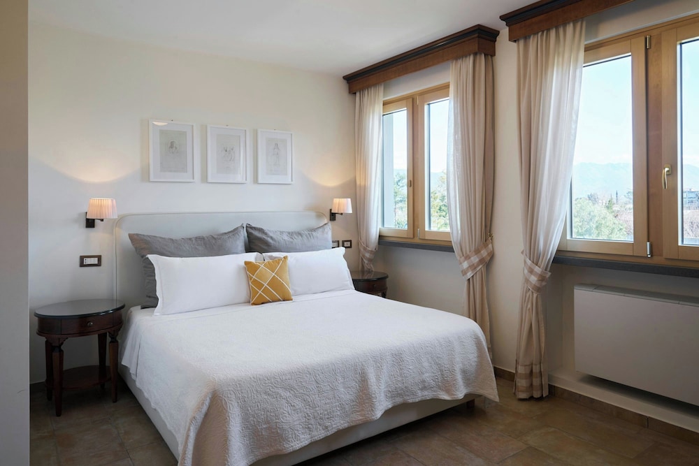Four Points Flex by Sheraton Naples Marigliano 12/50