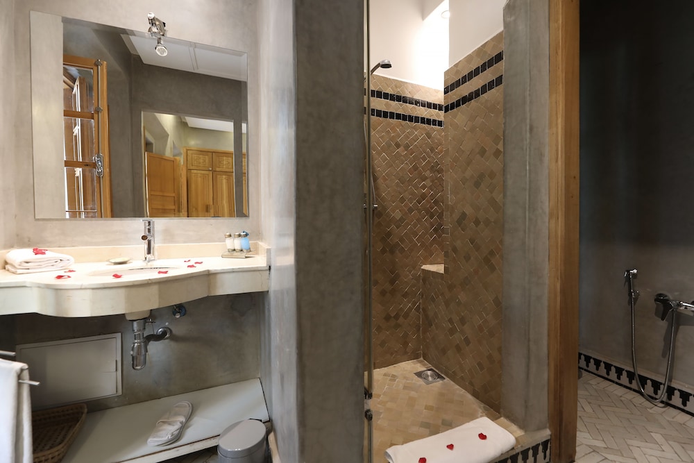 Riad L Etoile D Orient 75/75
