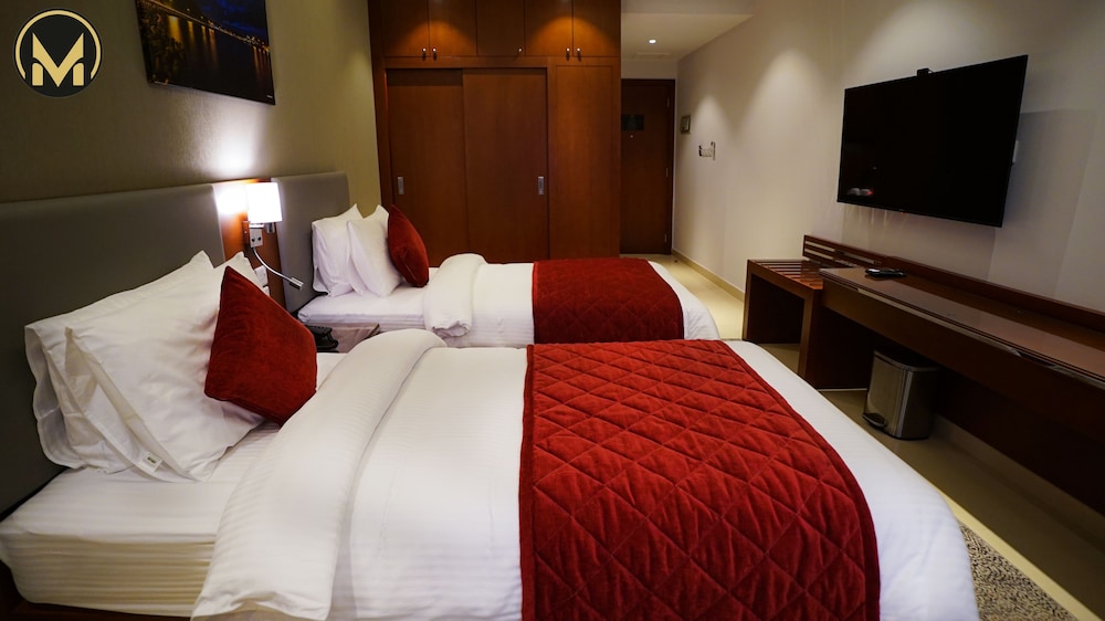 Room at Muscat Express Hotel, MUSCAT