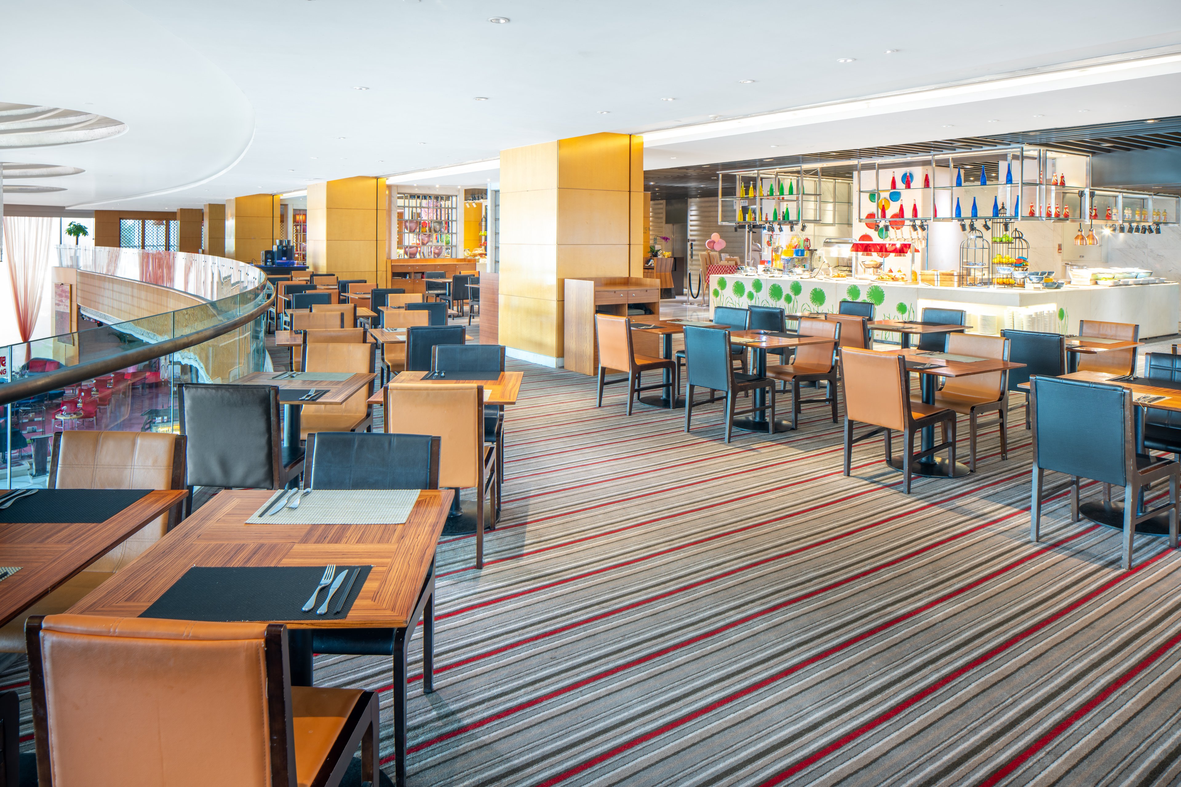 Holiday Inn Tianjin Riverside 50/79