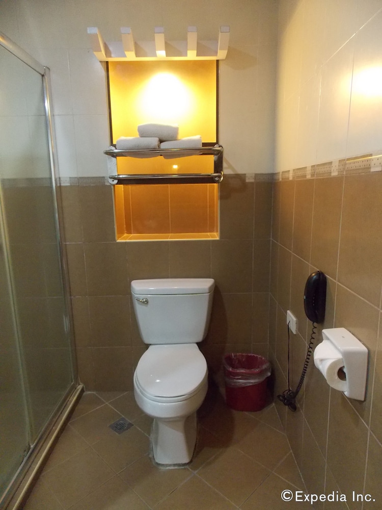 MO2 Westown Hotel Bacolod - Mandalagan 46/50
