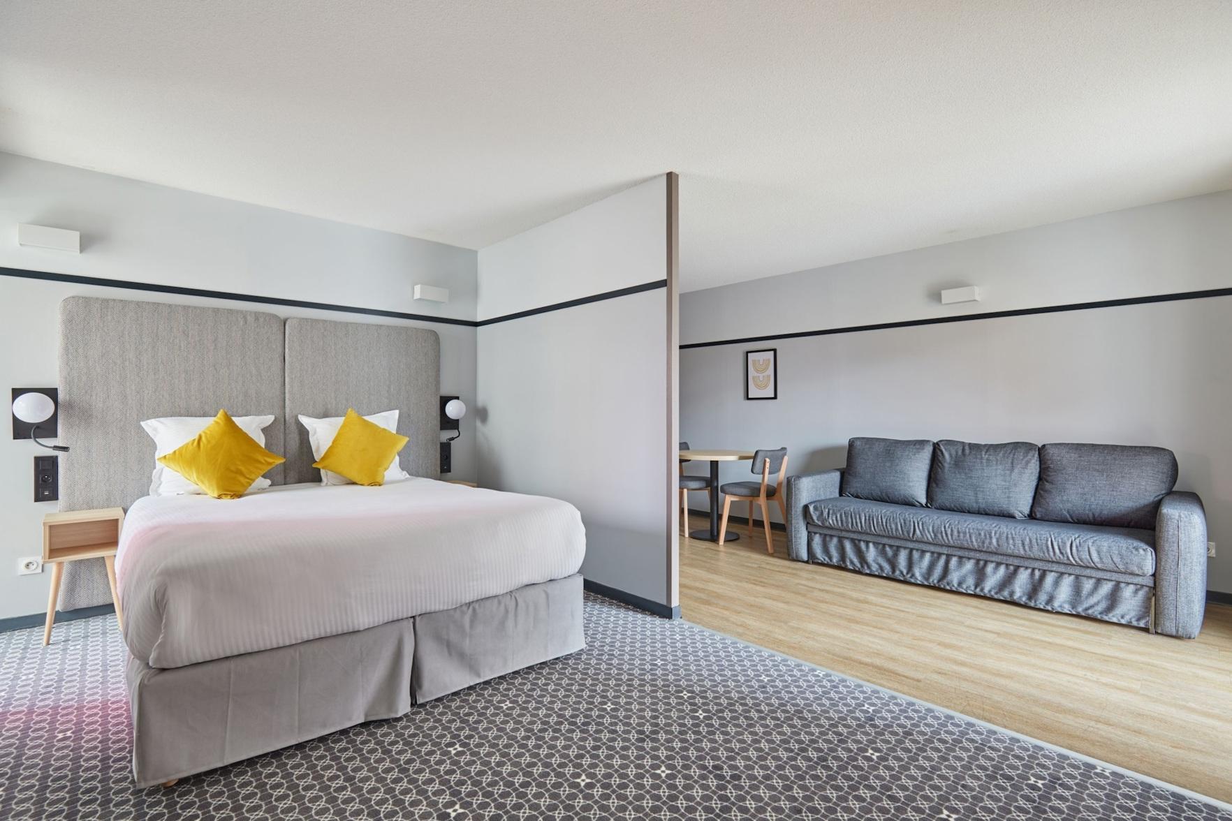Apartment, 3 Beds, Balcony
