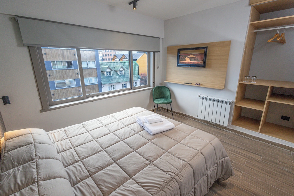 M383 Hotel Bariloche 12/47
