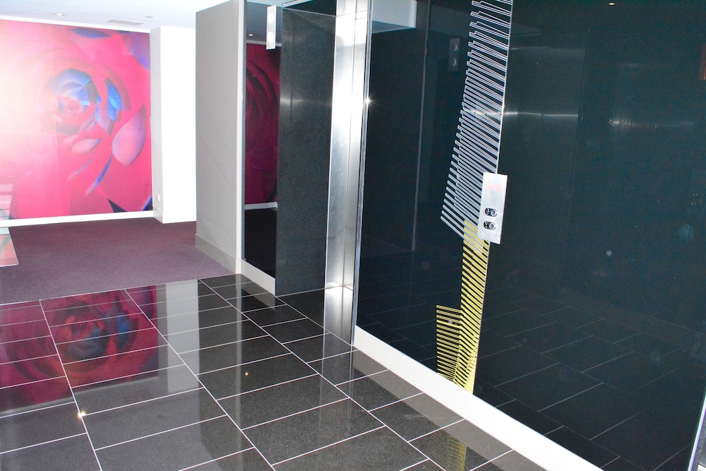 Southbank Apartments - Eureka Tower 9/48