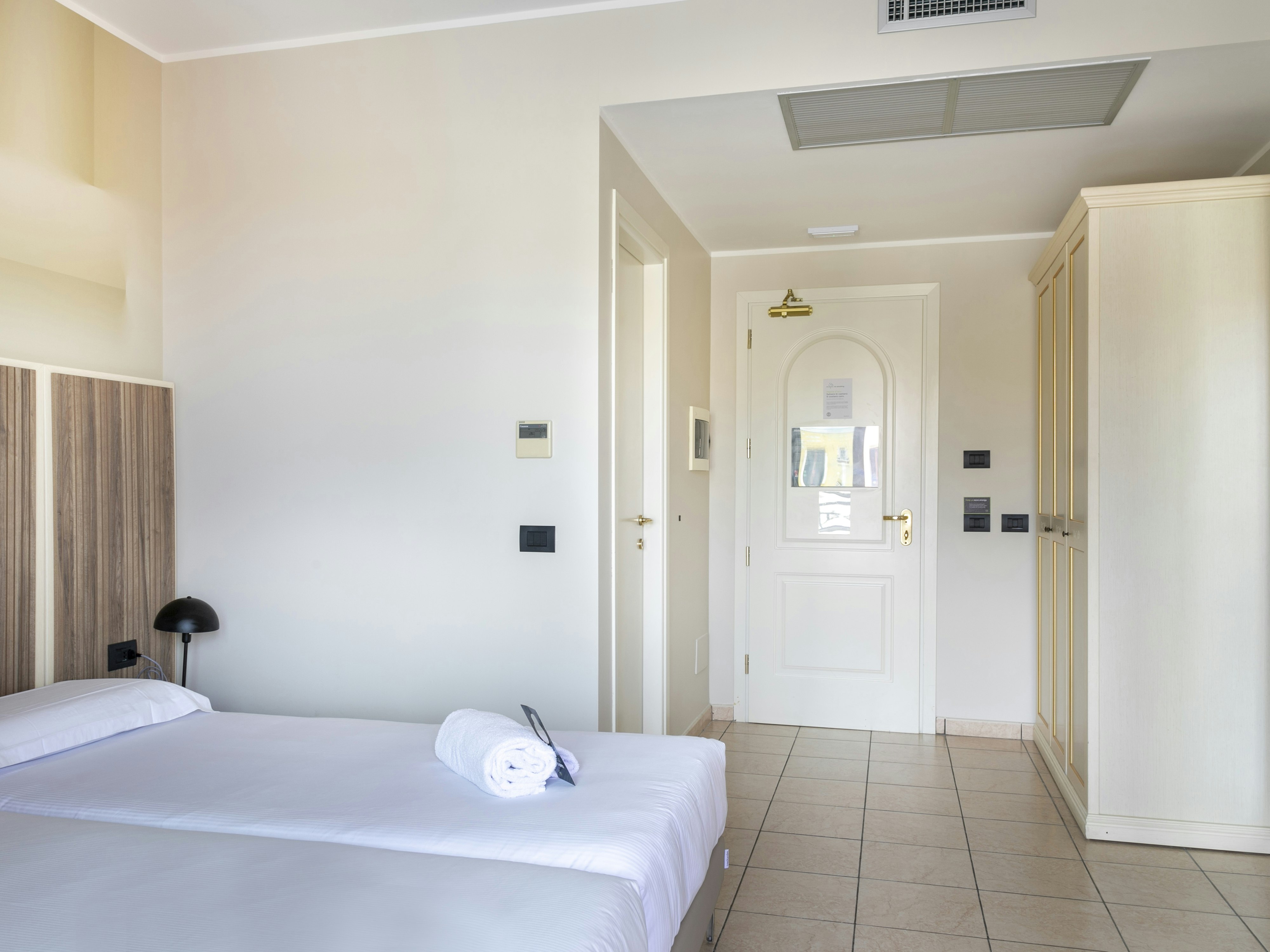 B&B HOTEL Pomezia Cortese 25/37