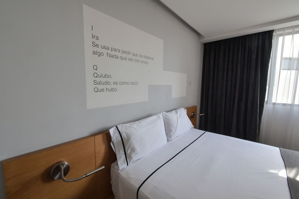 Hotel Perla Central 11/66