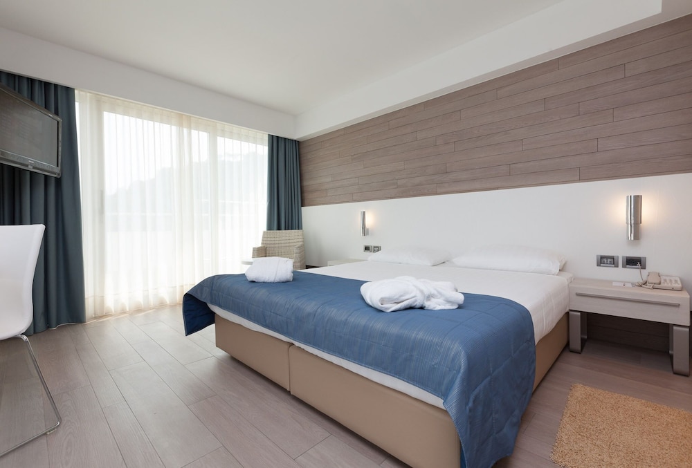 Hilton Lopud Beach Resort and Spa 8/50