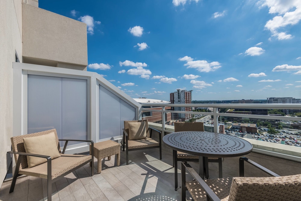 Ac Hotel By Marriott Charlotte City Center 1/61