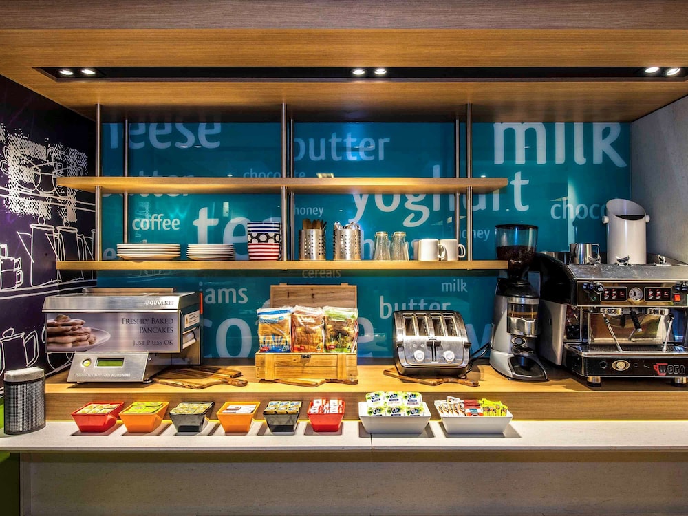 ibis budget Enfield 24/27