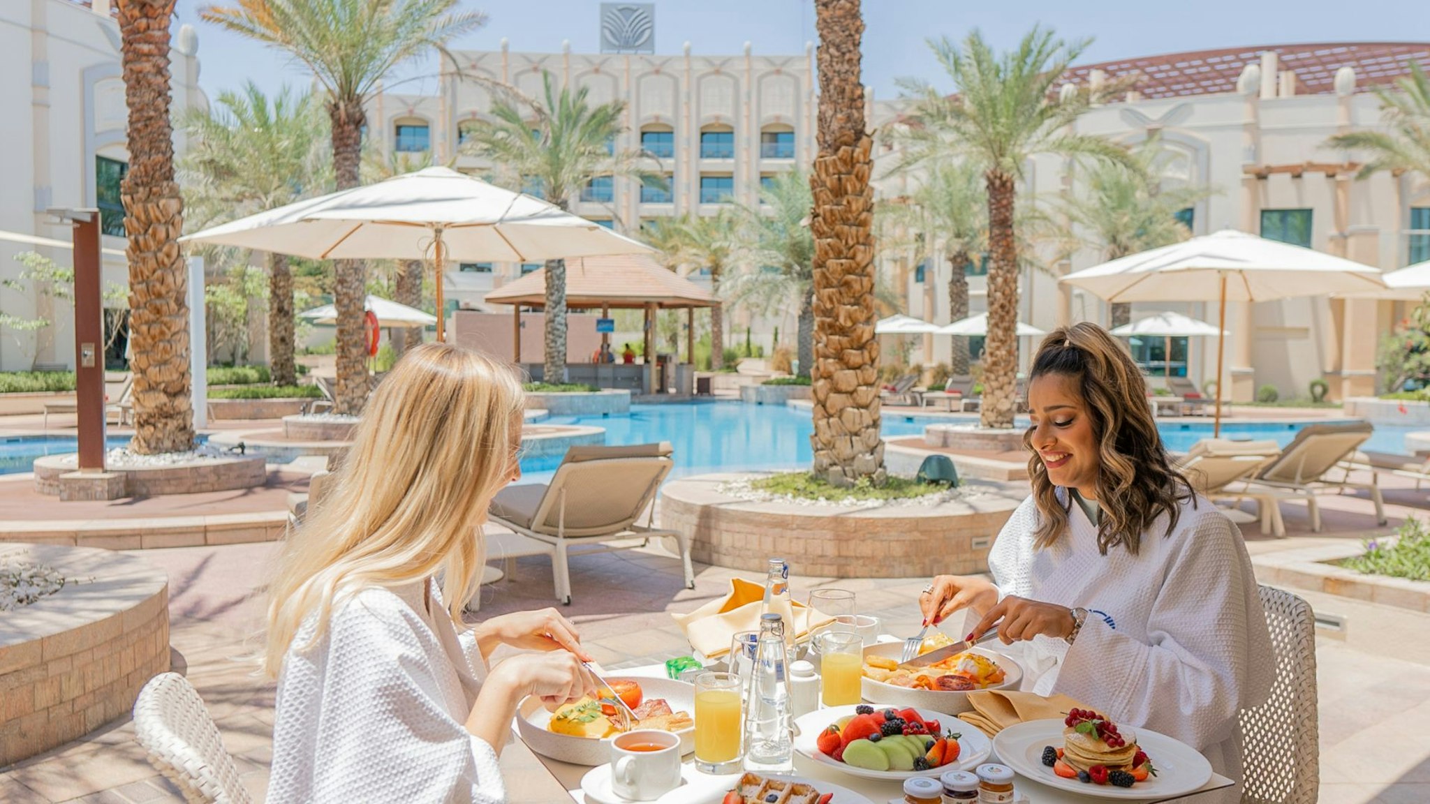 Al Ain Rotana Hotel 35/50