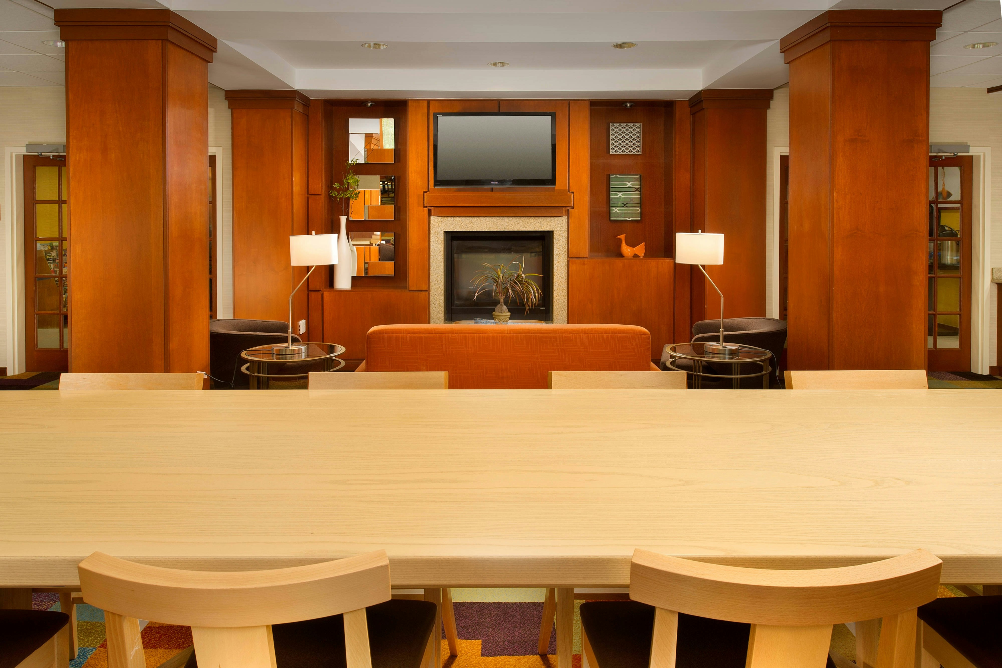 Fairfield Inn & Suites By Marriott Marshall 11/14