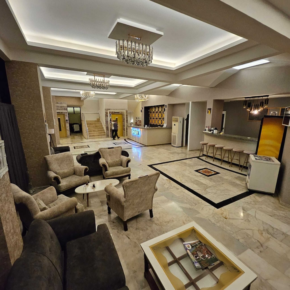 SYEDRA HOTEL 21/22
