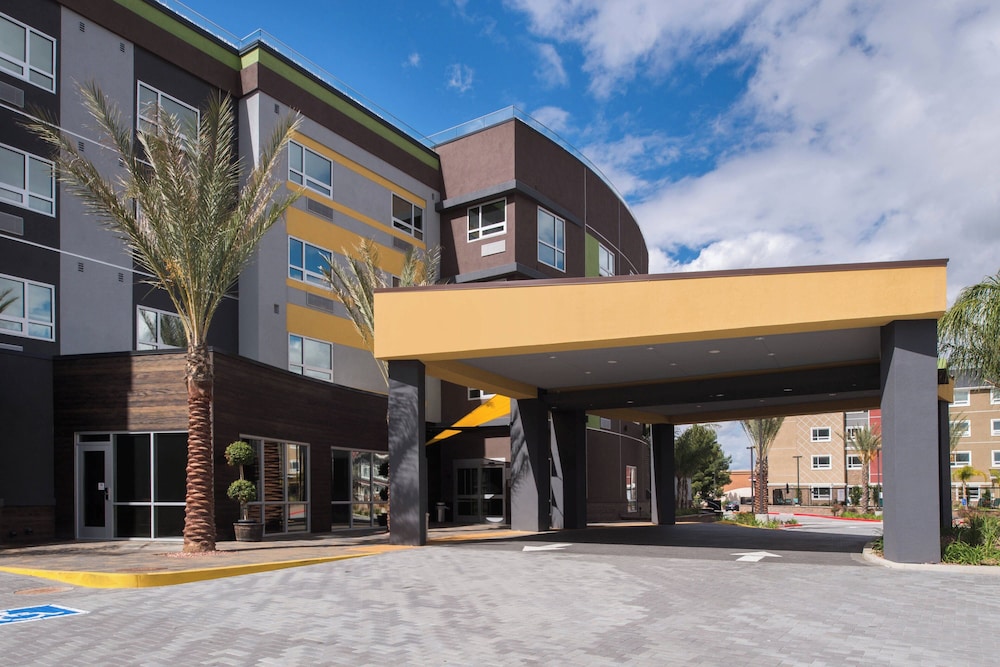 Courtyard By Marriott Temecula Murrieta 42/45