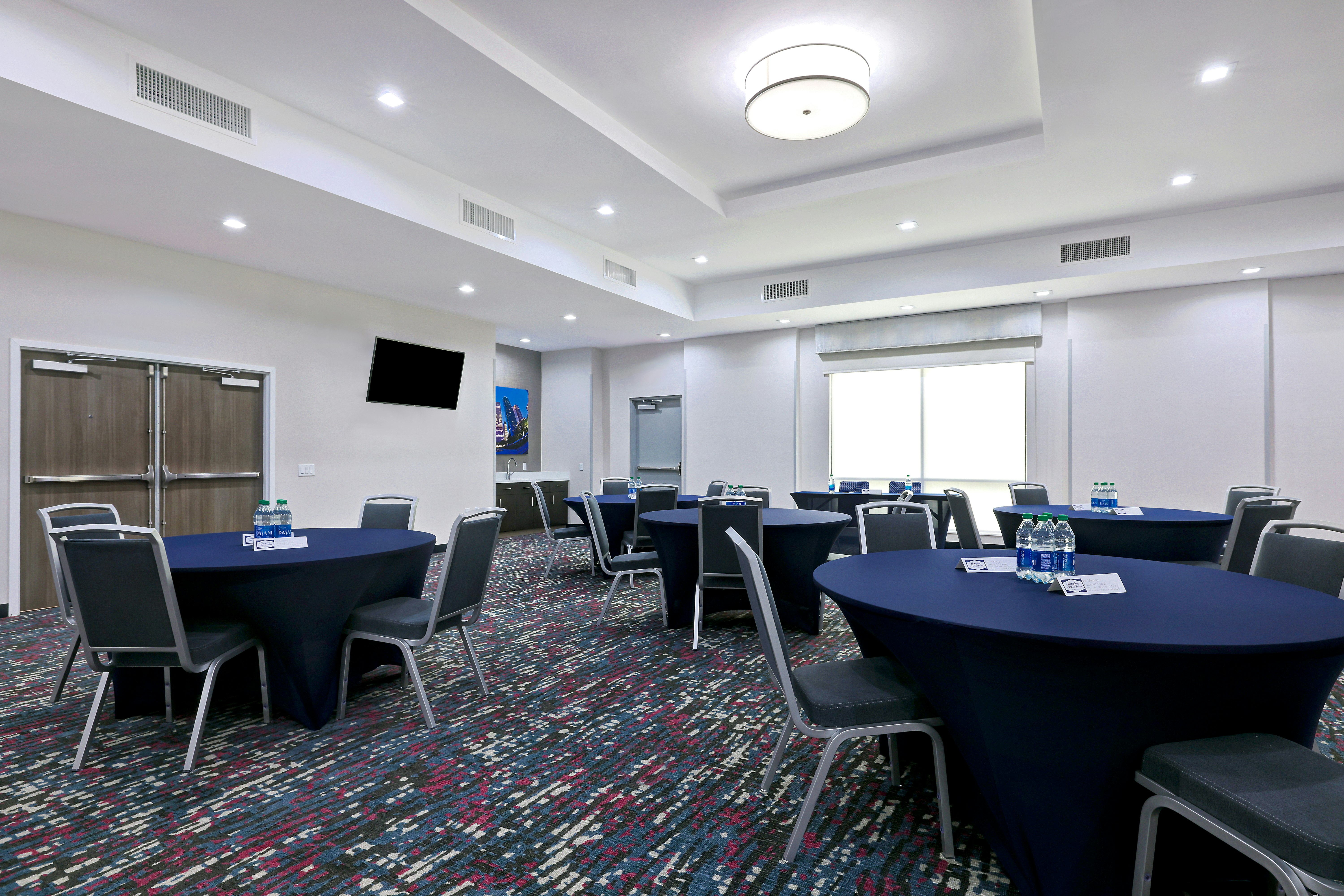 Hampton Inn and Suites Houston East Beltway 8 46/58