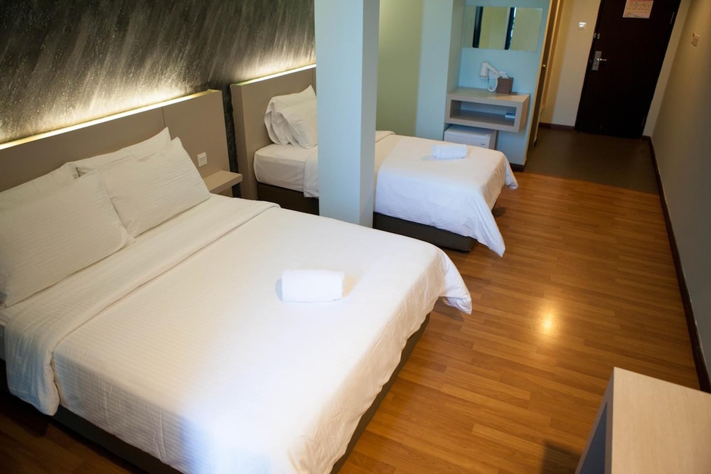 Inn86 11/33