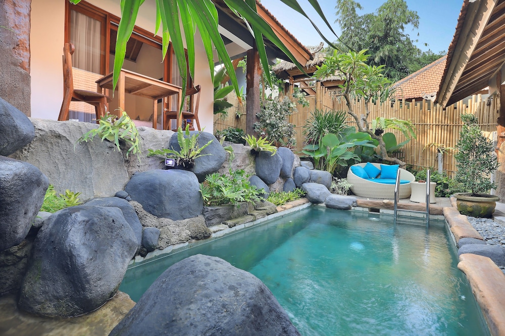 Batu Agung Villas 15/33